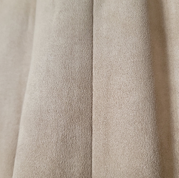 BLANK NYC Faux Suede Pants, Size 24 - Picture 8 of 11